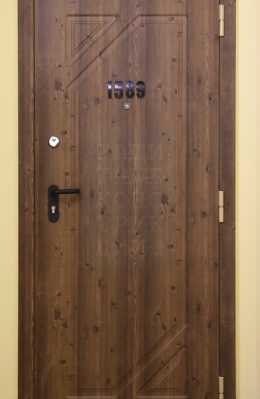 Входная квартирная дверь с МДФ