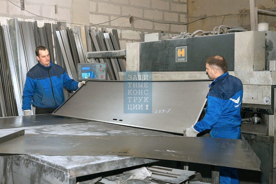 Гибка заготовок для противопожарных дверей Гибка заготовок для противопожарных дверей