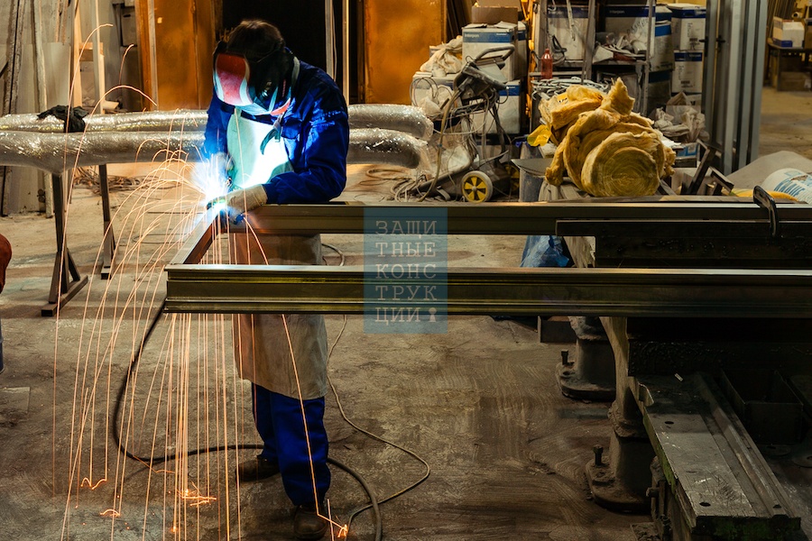 Сварка дверной коробки Сварка дверной коробки